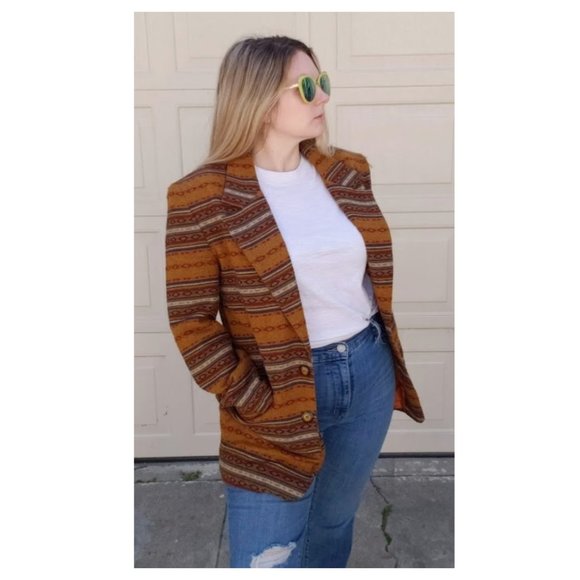 Vintage 70s Aztec Southwestern Print Long Blazer - Picture 2 of 8